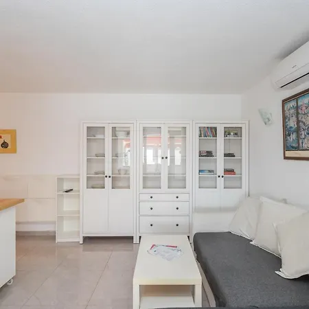 Apartment Lightbooking Montenegro *