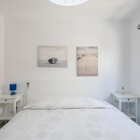 Lightbooking Montenegro *