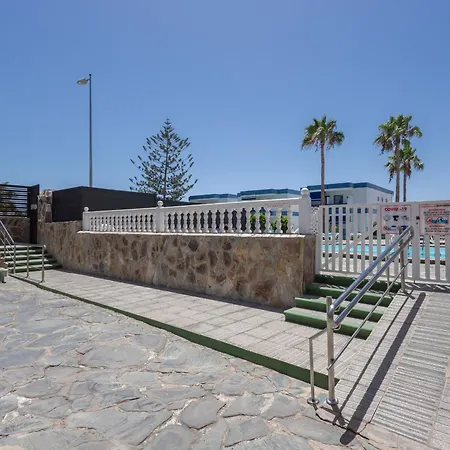 Lightbooking Montenegro San Agustin (Gran Canaria)